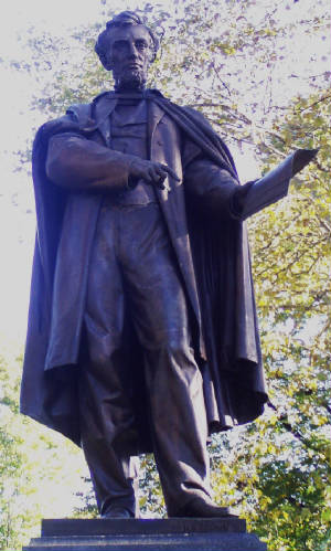 webassets/LincolnStatue.jpg